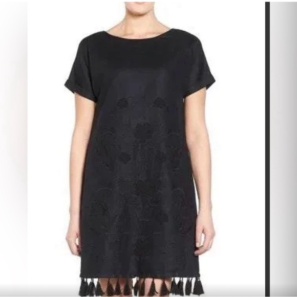 Madewell Dresses & Skirts - Madewell Black Tassel Hem Dress